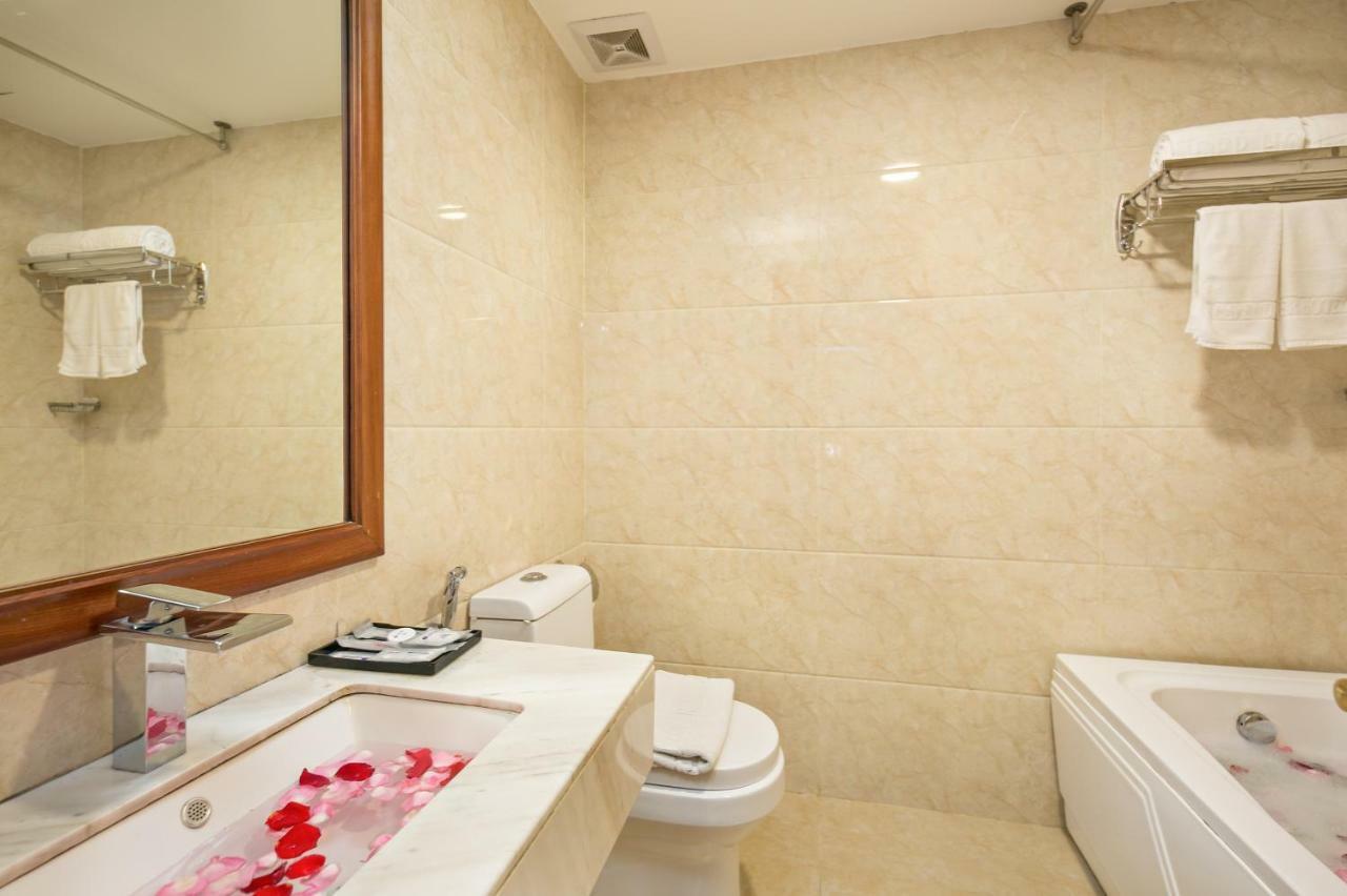 Lavender Riverside Hotel Da Nang Dış mekan fotoğraf