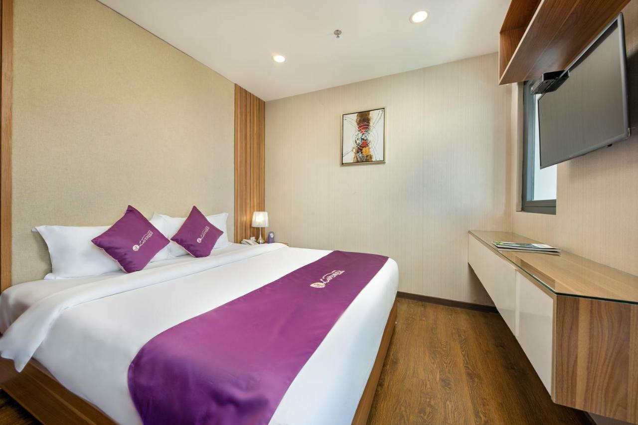Lavender Riverside Hotel Da Nang Dış mekan fotoğraf